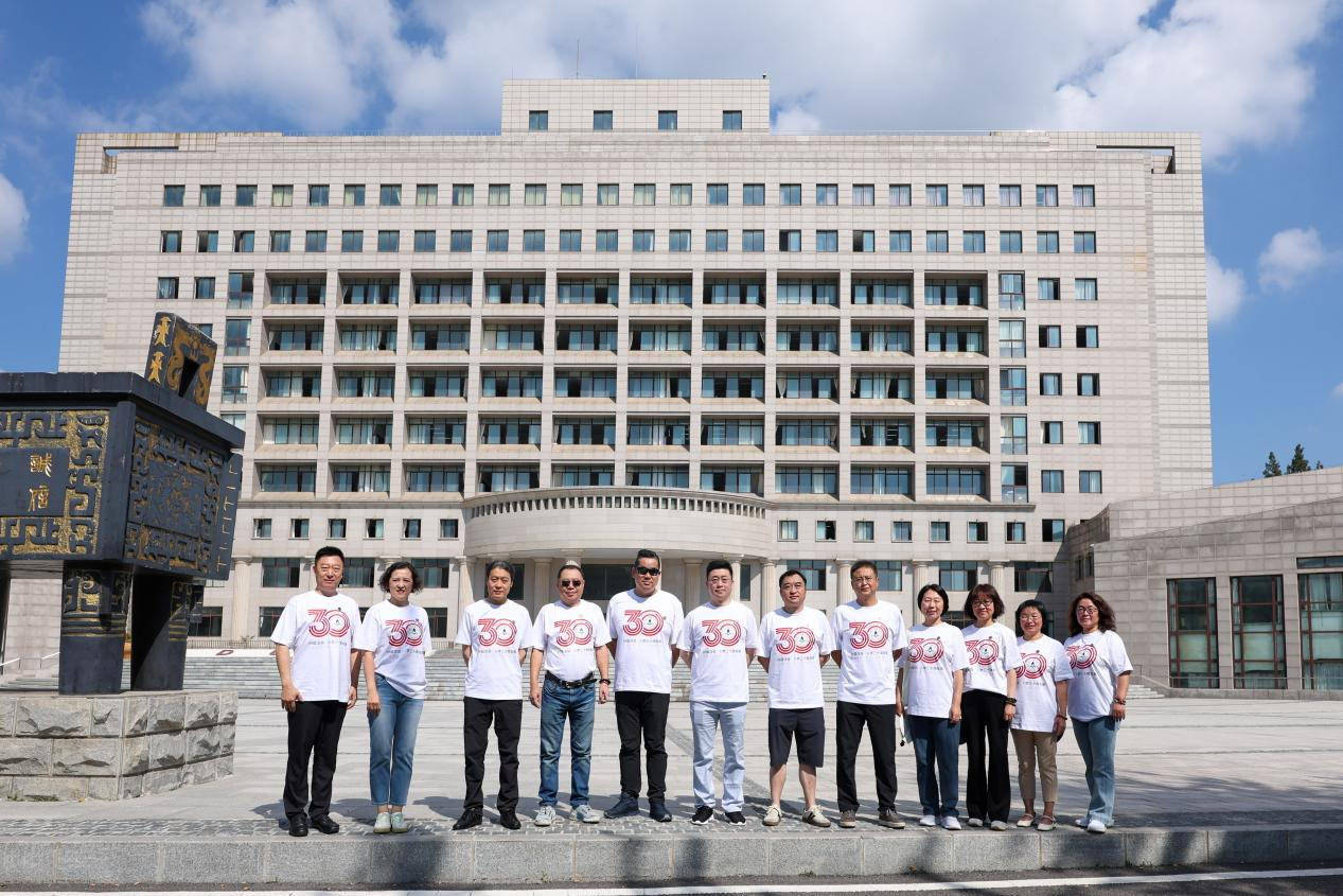 1758873499219861.png 1758873499219861.png